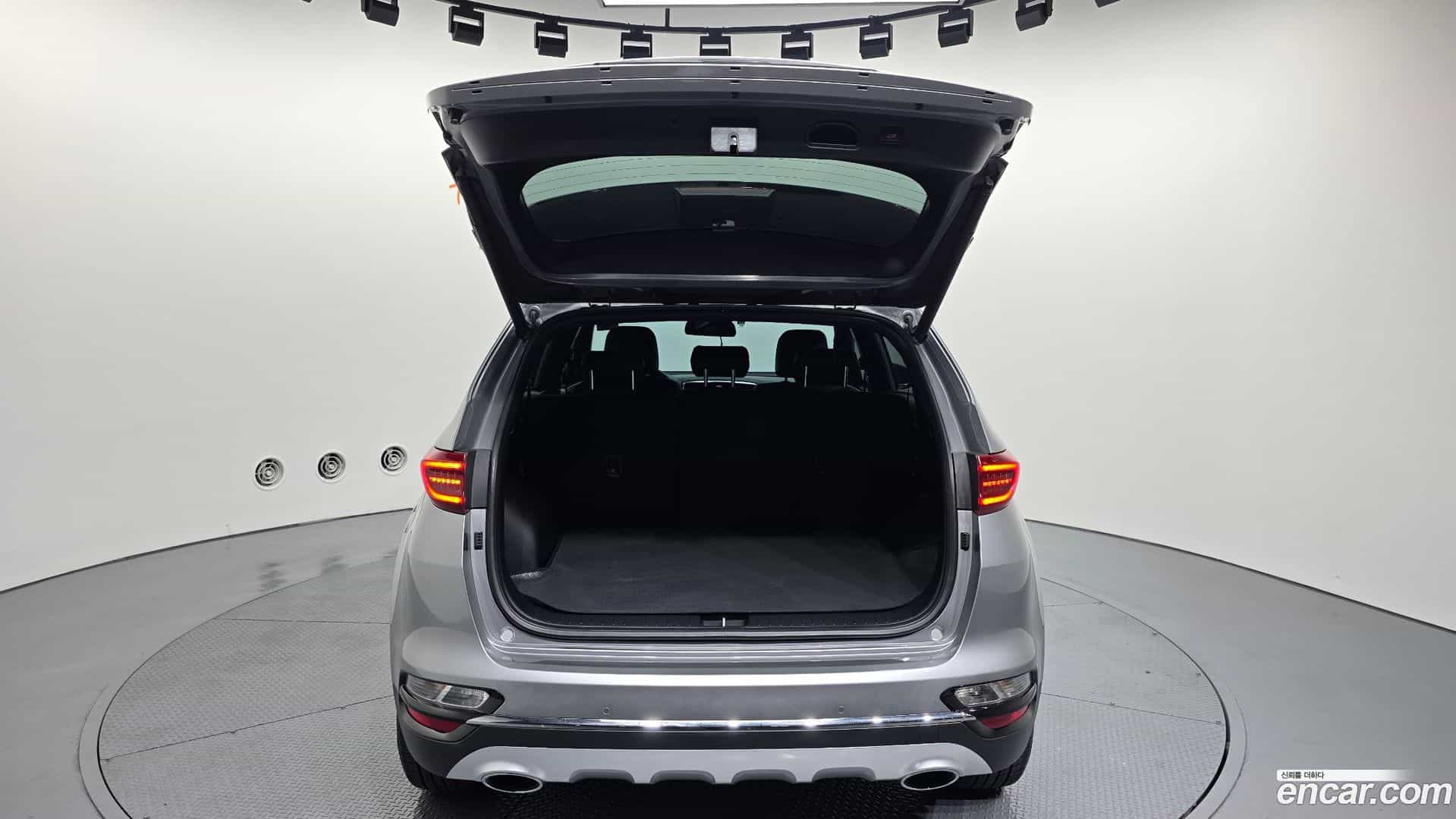 Sportage Kia 2021.6-OPTION-024