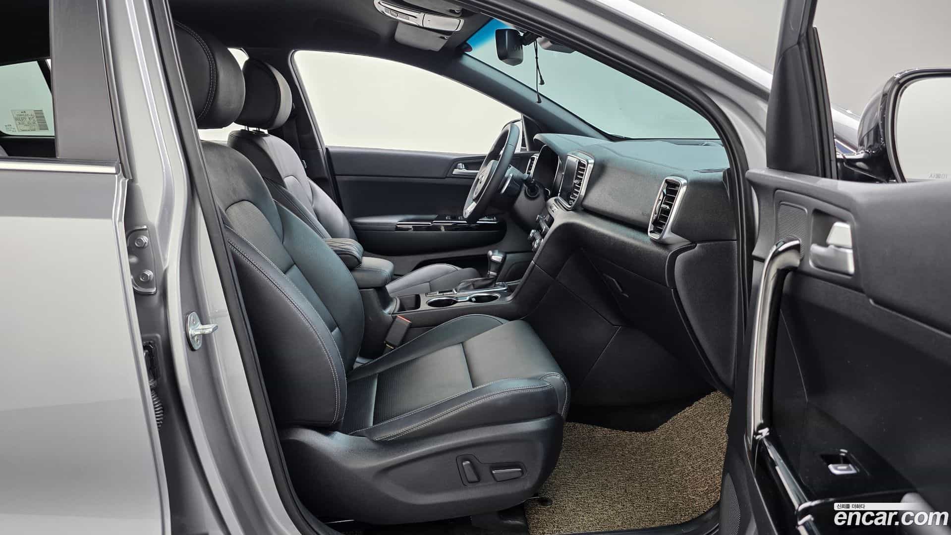 Sportage Kia 2021.6-INNER-036