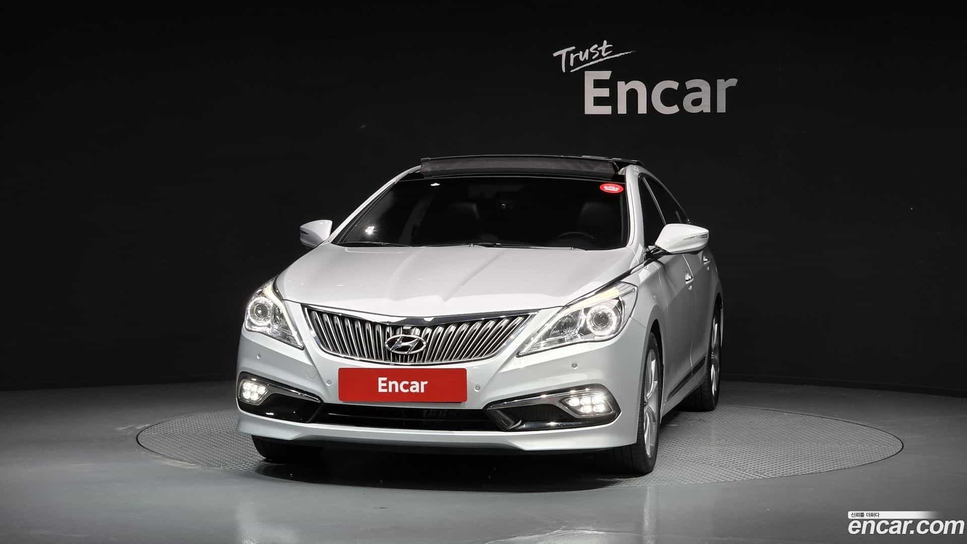 Grandeur Hyundai 2016.0-OUTER-003