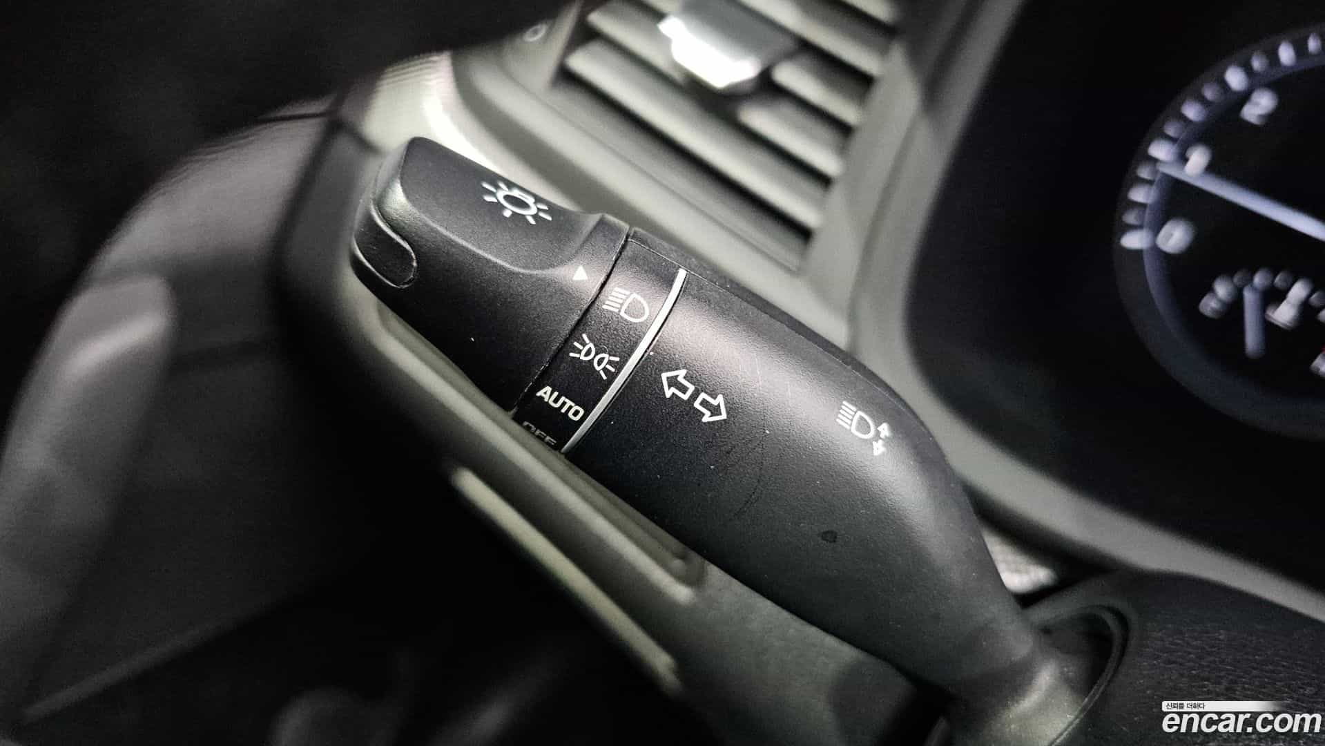 Sonata Hyundai 2019.1-OPTION-024