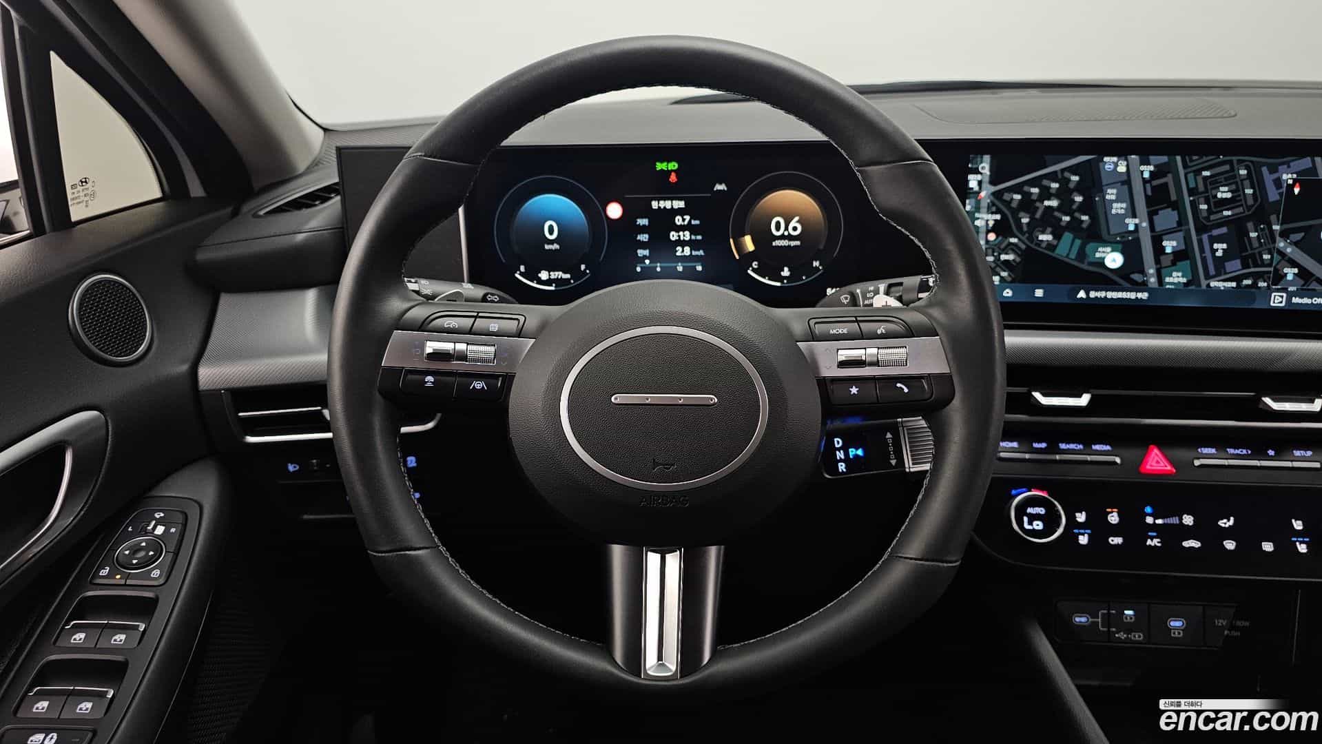 Sonata Hyundai 2025.11-OPTION-017