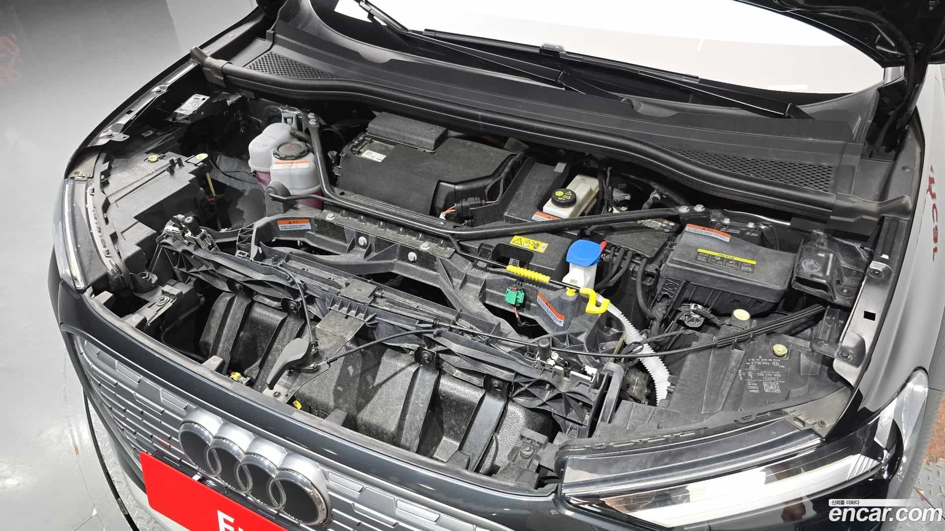 Q4 e-tron Audi 2023.11-OUTER-006