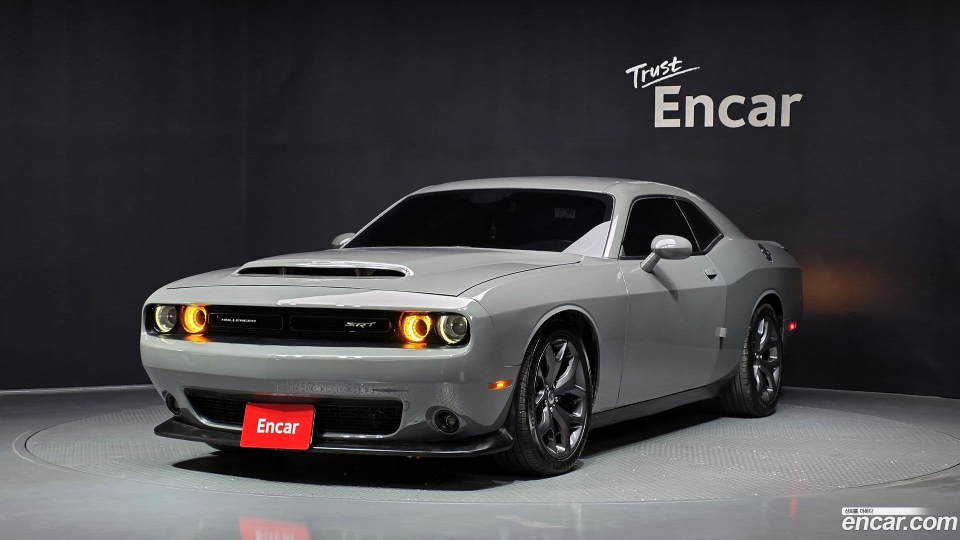 Main__Slider__Photo:Challenger Dodge 2019.11-0