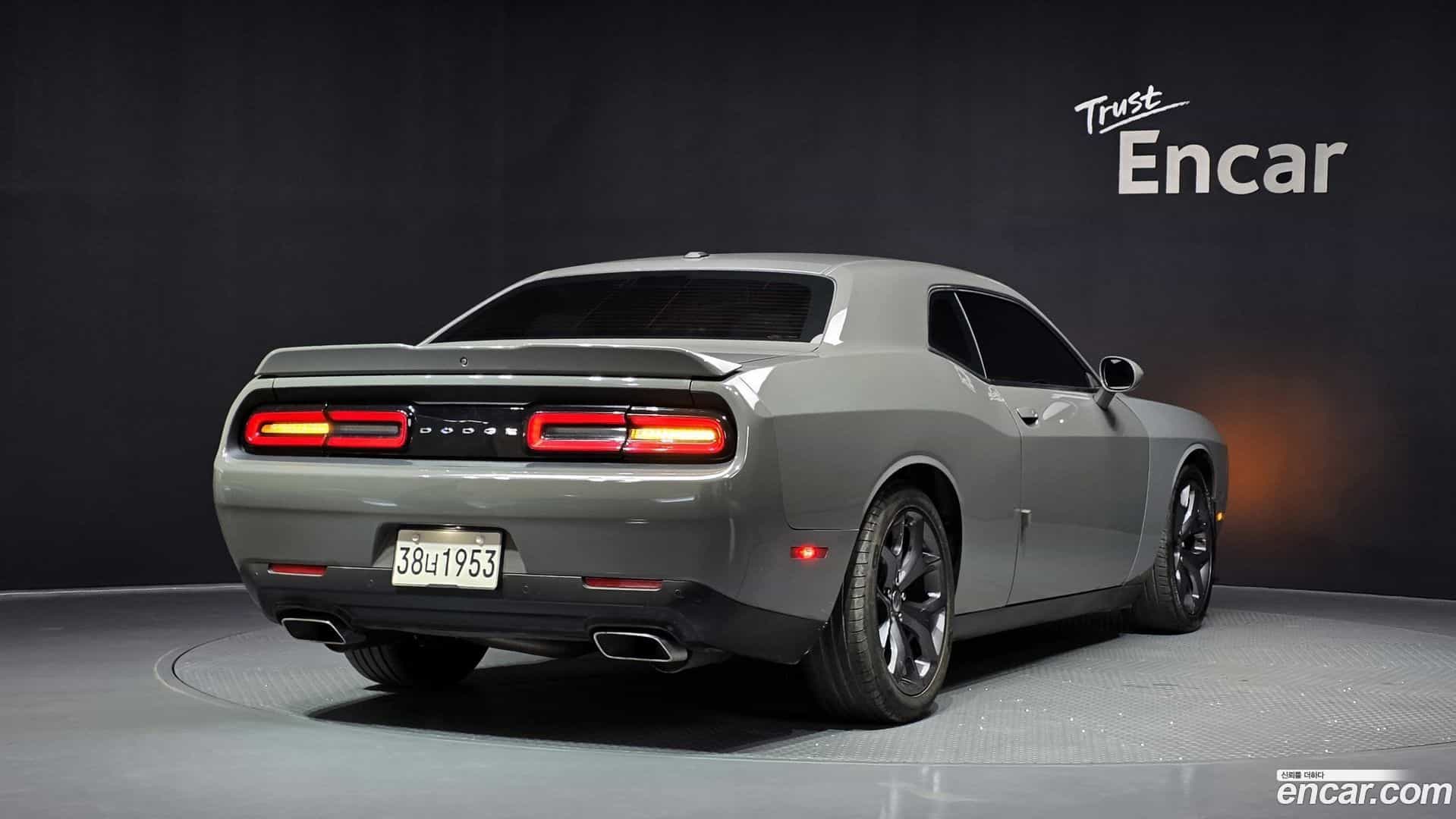 Challenger Dodge 2019.11-OUTER-002