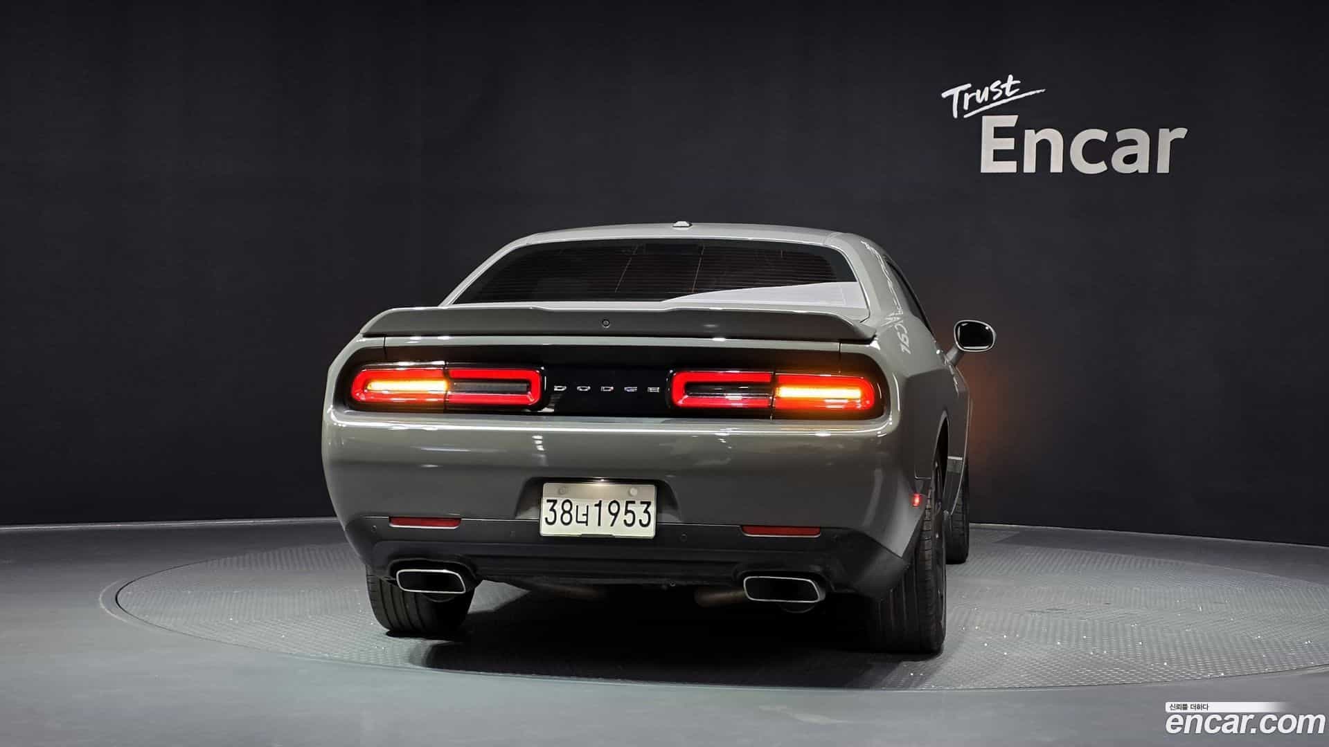 Challenger Dodge 2019.11-OUTER-004