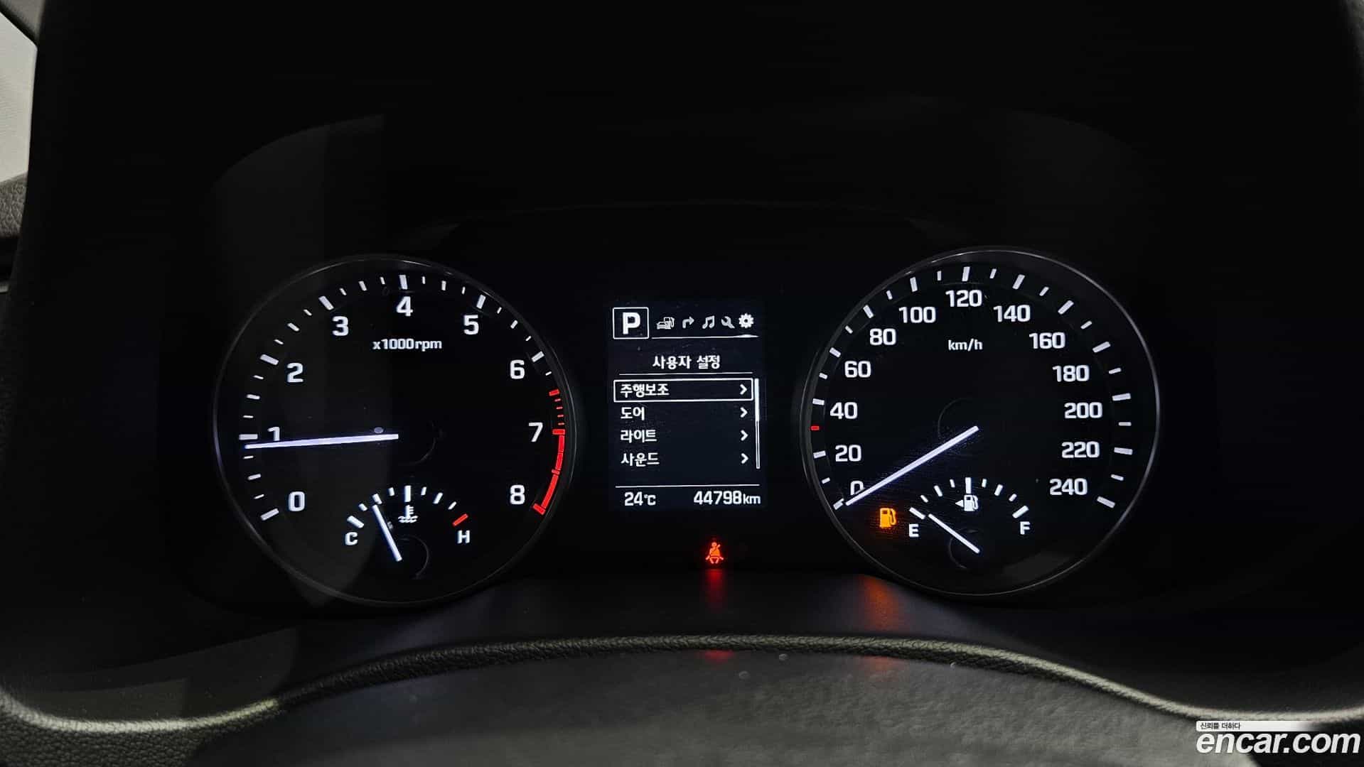 AVANTE Hyundai 2017.9-INNER-008