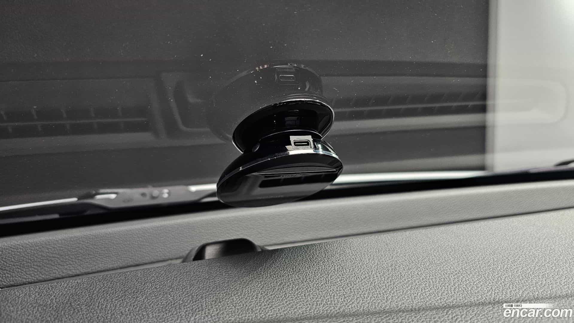 AVANTE Hyundai 2017.9-OPTION-042