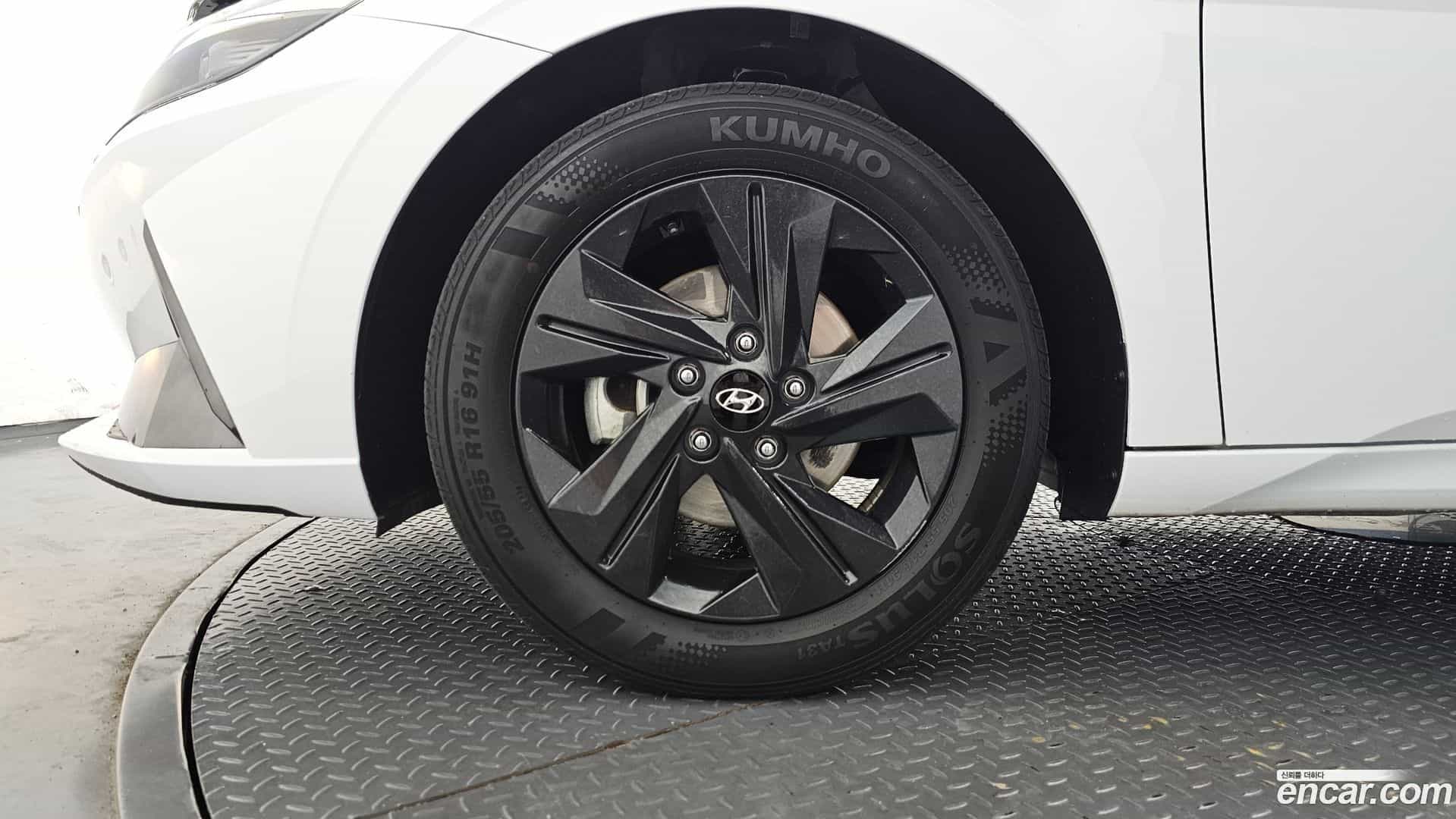 AVANTE Hyundai 2022.9-OUTER-005