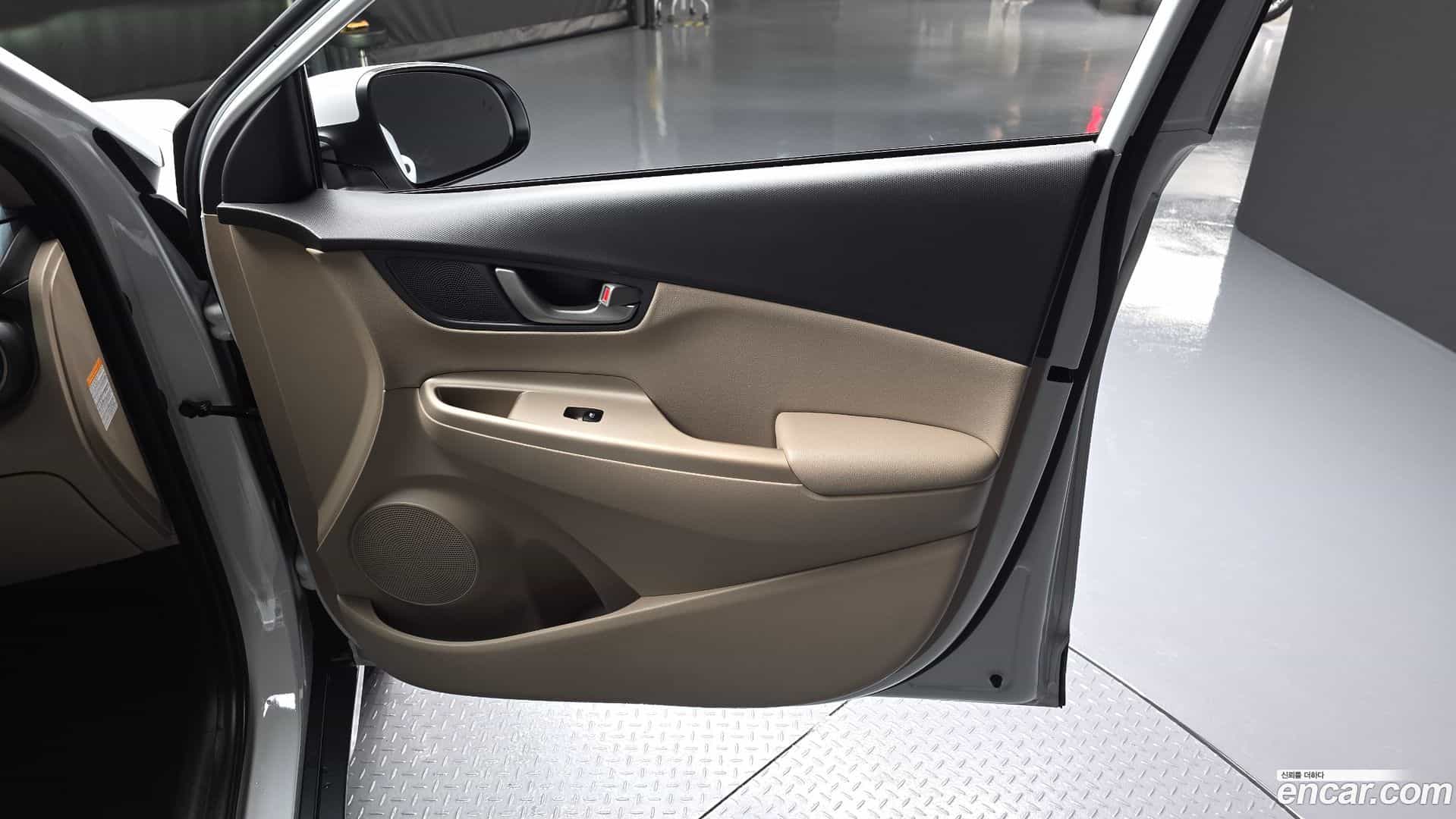 Kona Hyundai 2020.8-INNER-034
