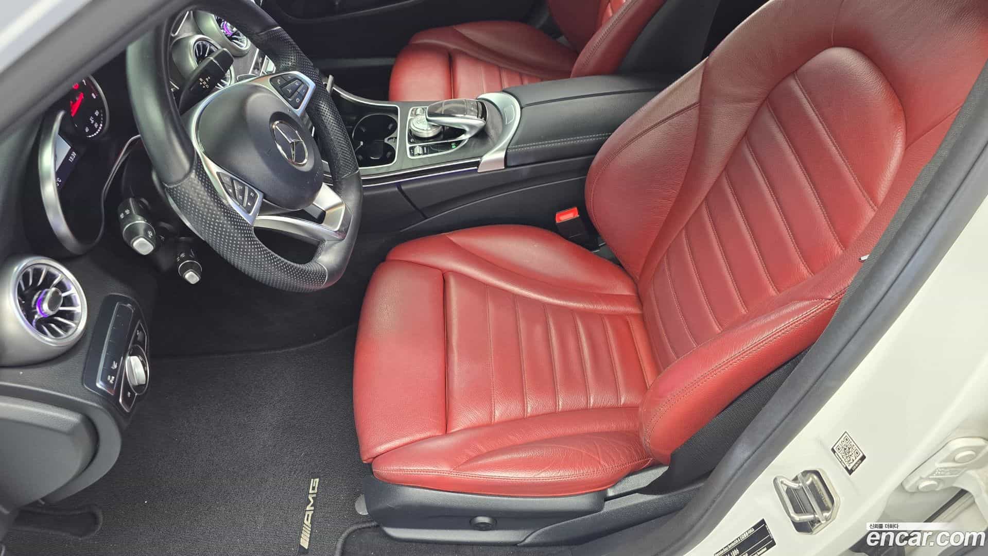 C-Class Mercedes-Benz 2018.1-OPTION-043