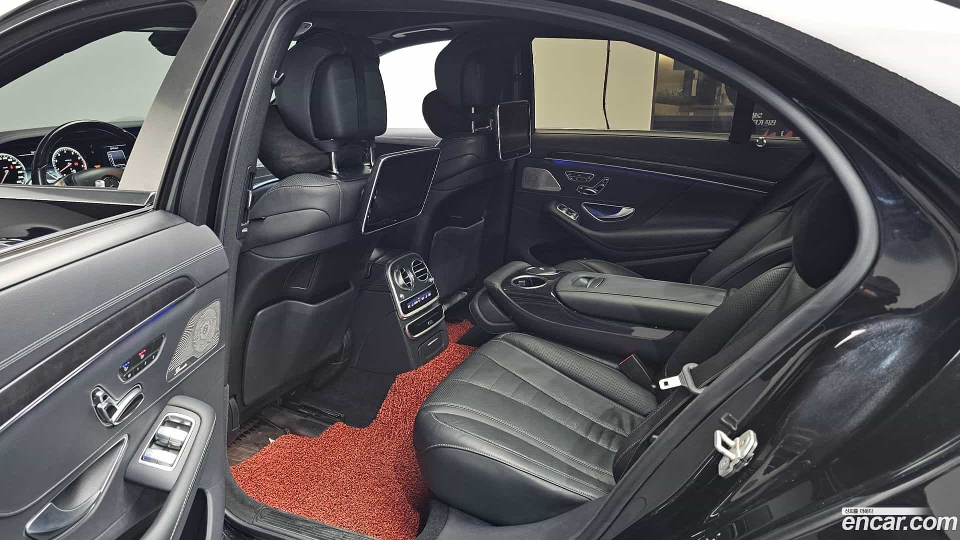 S-Class Mercedes-Benz 2017.3-INNER-036