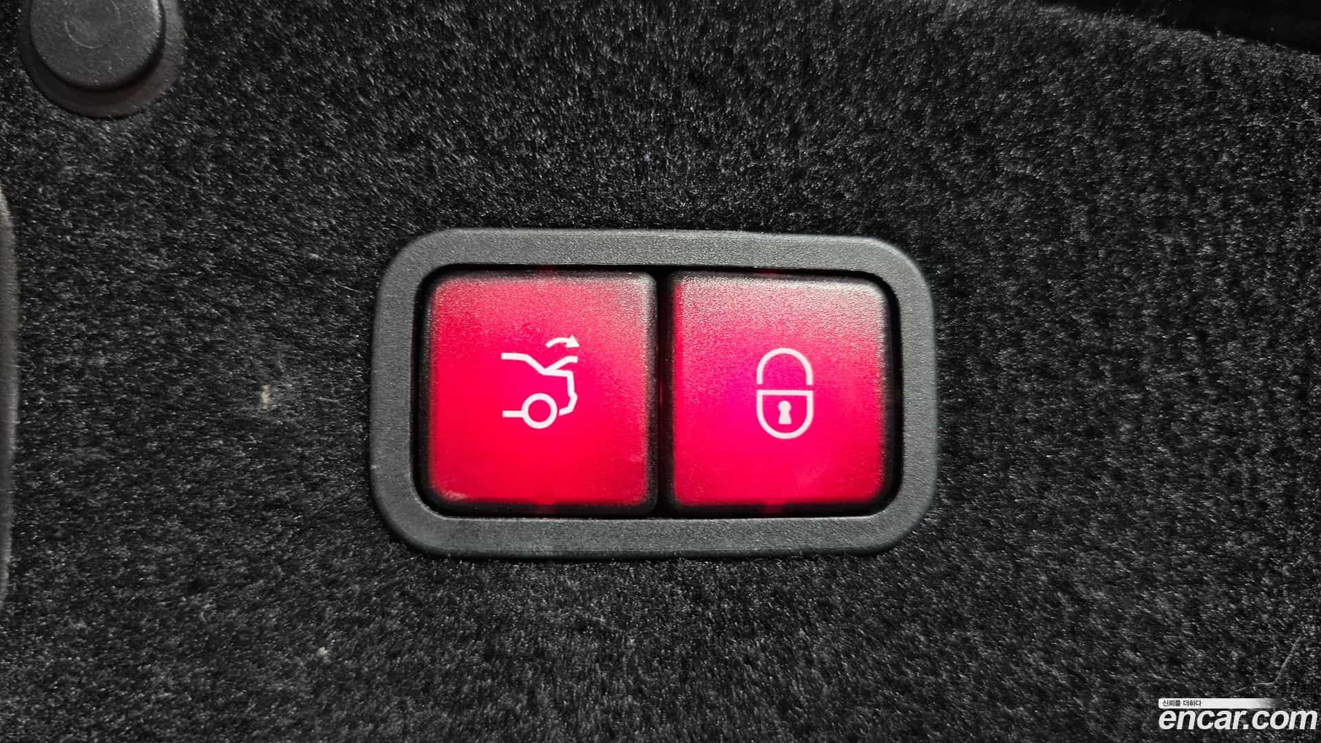 S-Class Mercedes-Benz 2017.3-OPTION-052