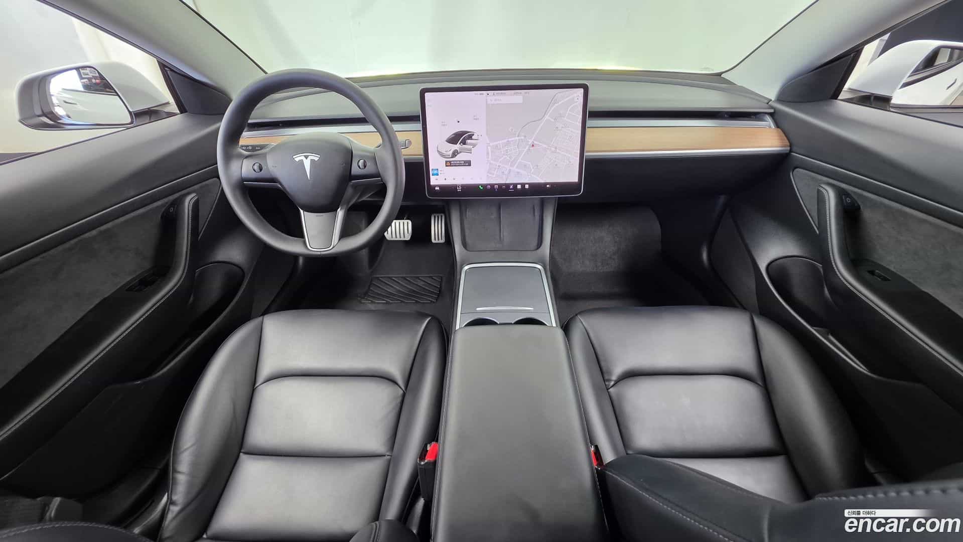 Model 3 Tesla 2021.2-INNER-007