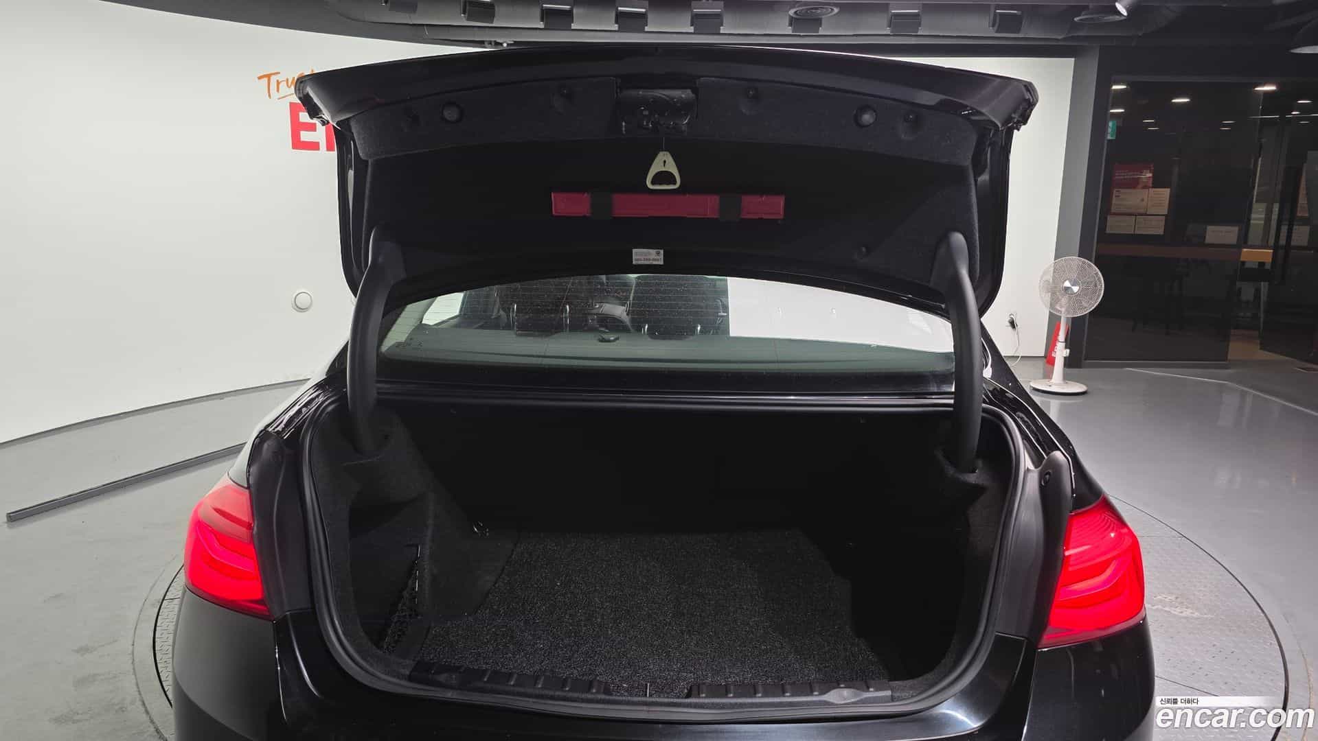3-Series BMW 2017.11-OPTION-024