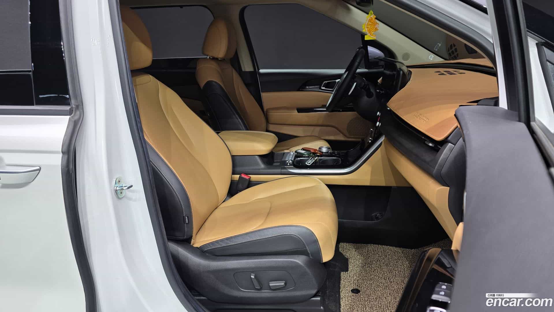 Canival Kia 2022.1-INNER-036