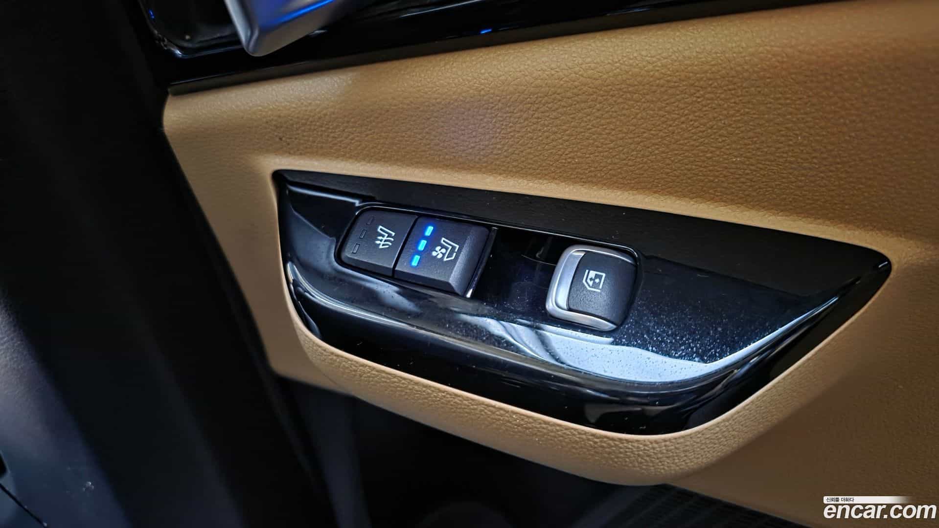 Canival Kia 2022.1-OPTION-040