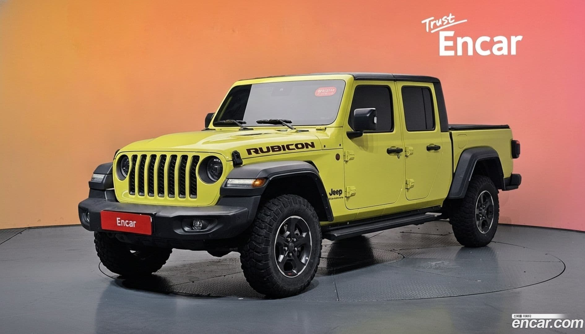 Main__Slider__Photo:Gladiator Jeep 2023.5-0