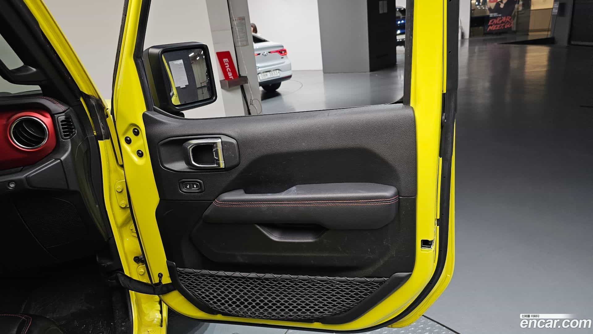 Gladiator Jeep 2023.5-INNER-034