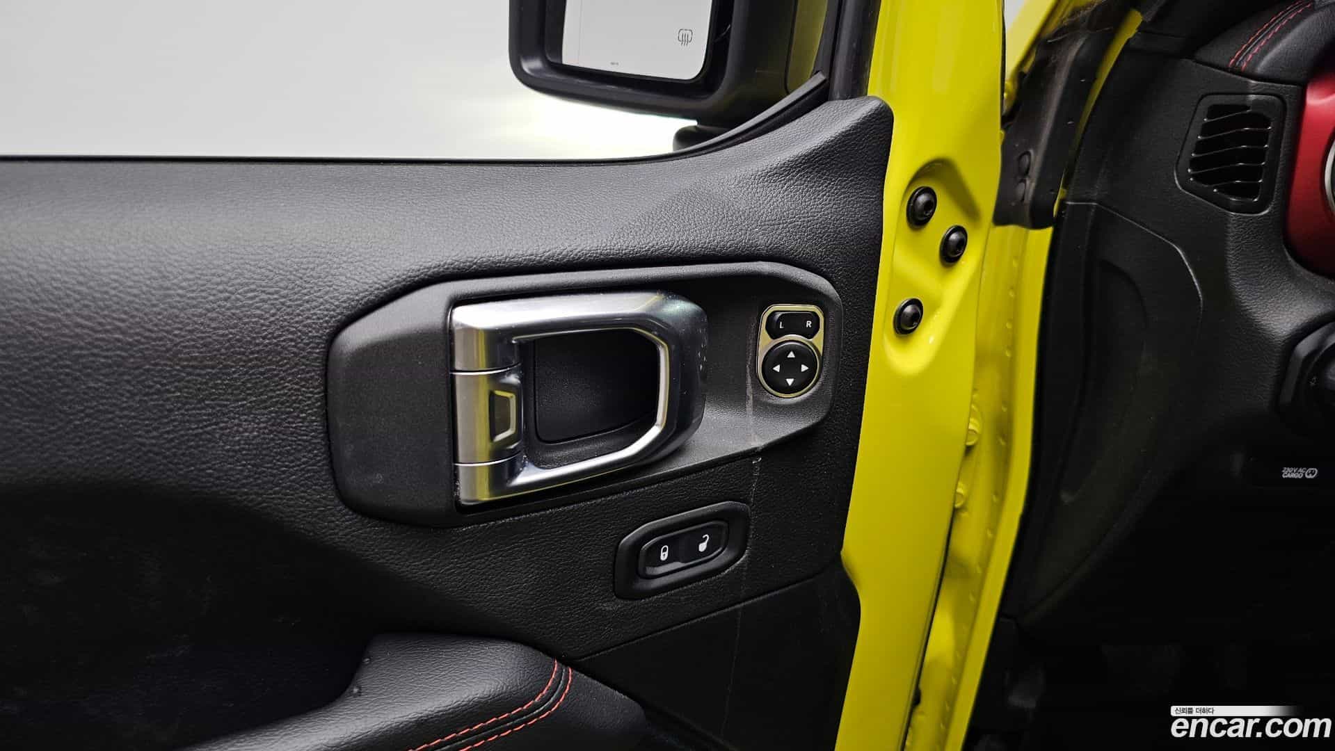 Gladiator Jeep 2023.5-OPTION-041