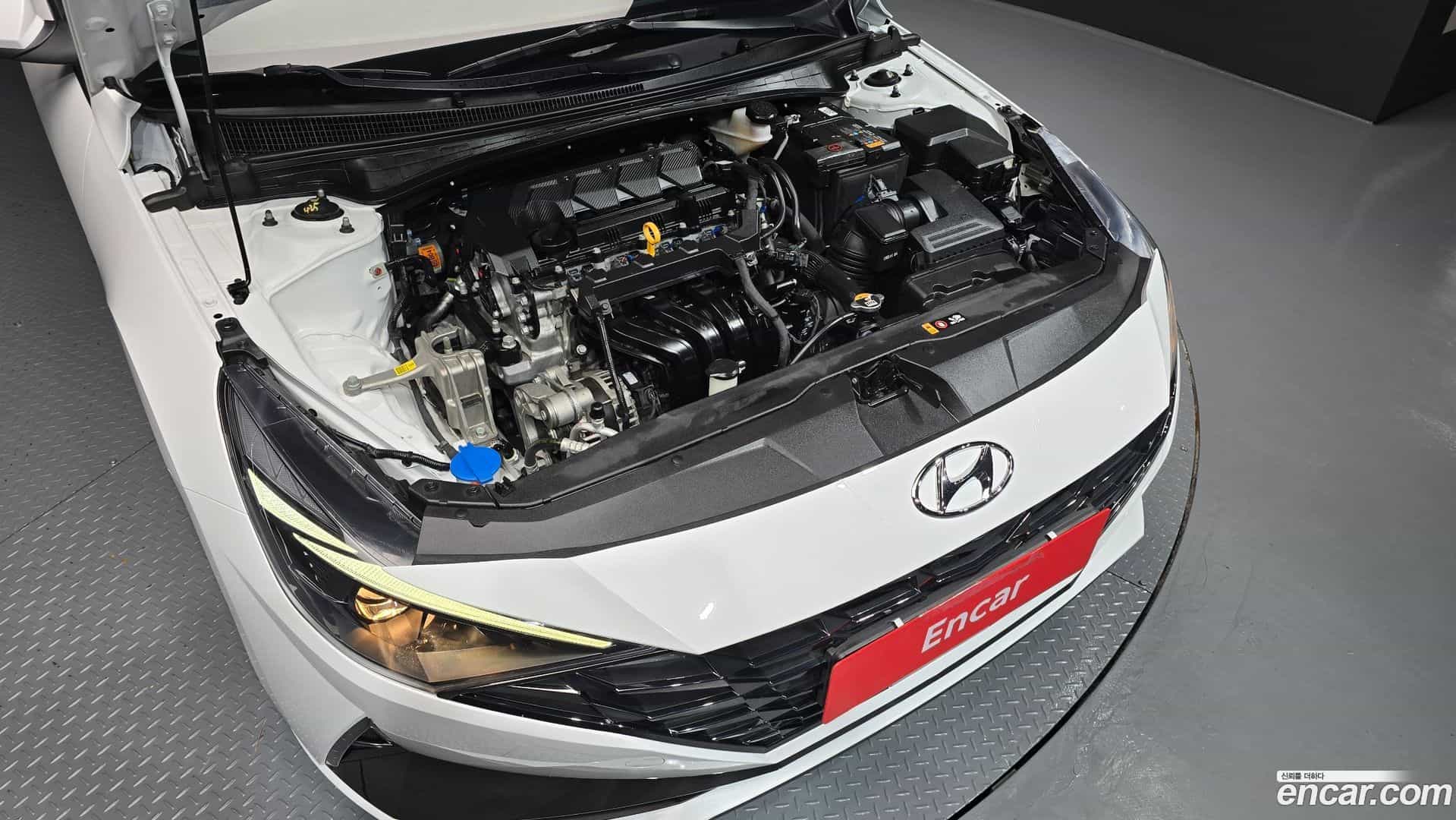AVANTE Hyundai 2023.0-OUTER-006