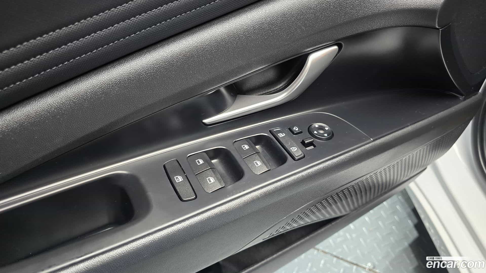 AVANTE Hyundai 2023.0-OPTION-022