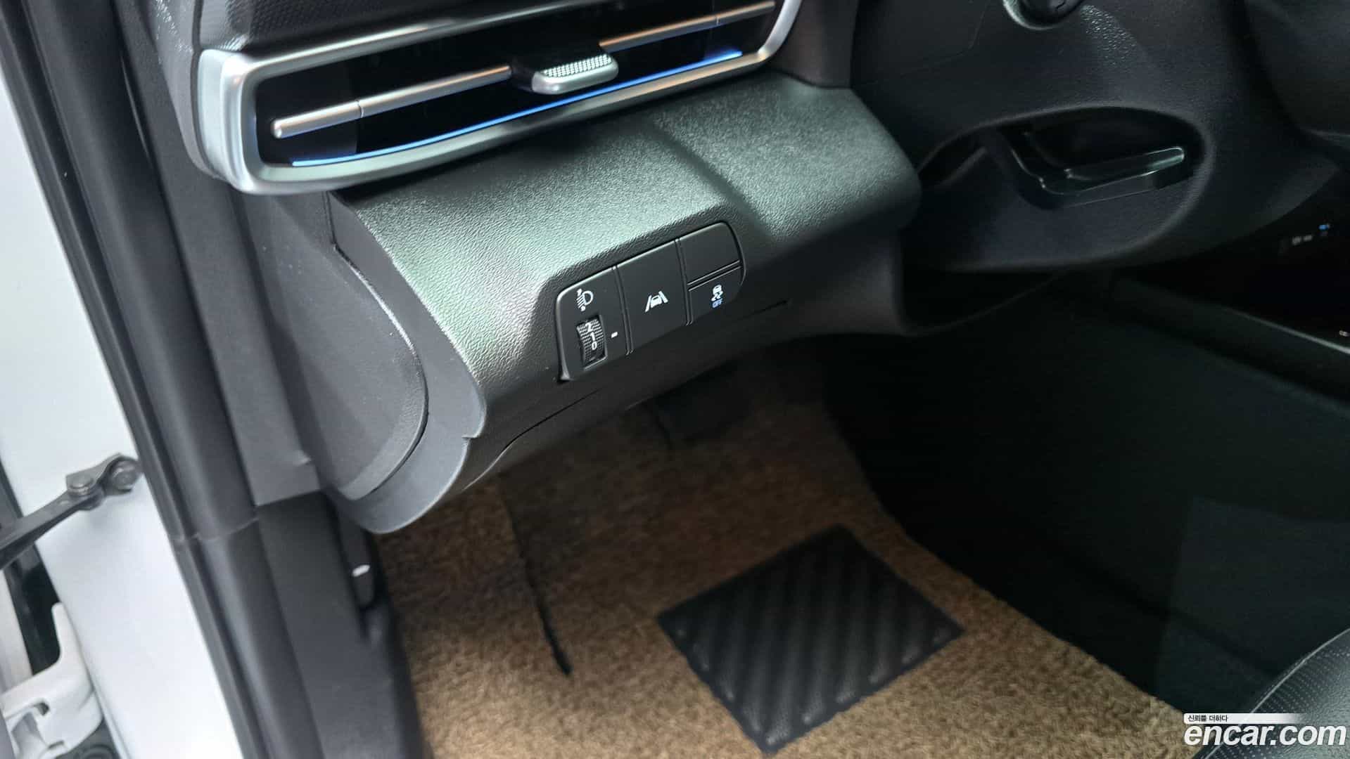 AVANTE Hyundai 2023.0-OPTION-023