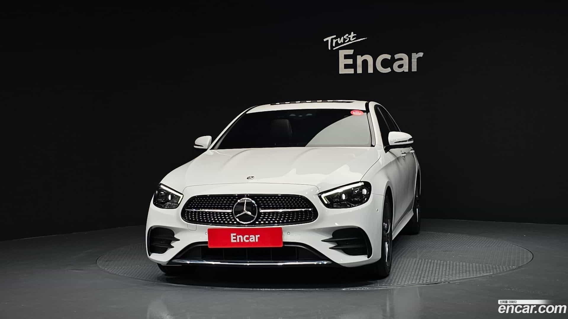 E-Class Mercedes-Benz 2023.9-OUTER-003
