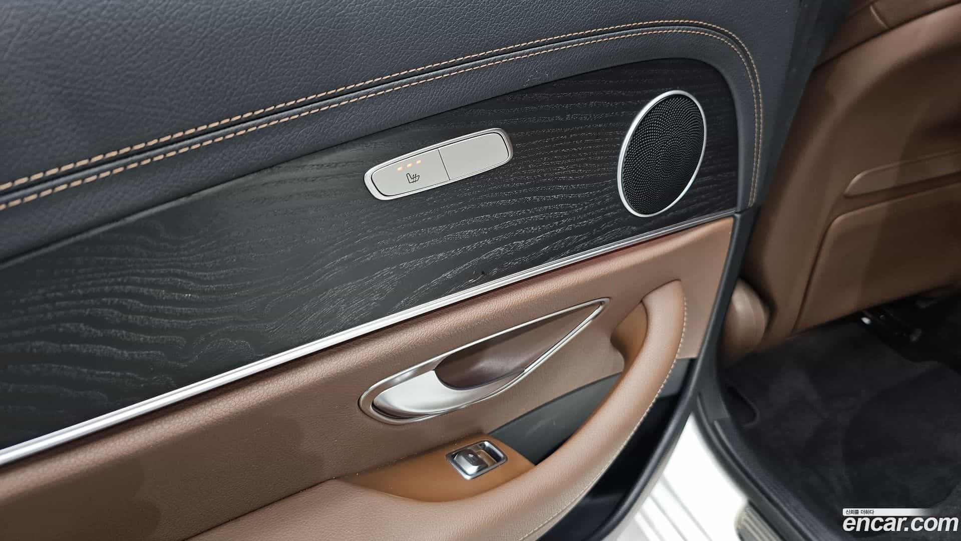E-Class Mercedes-Benz 2023.9-OPTION-022