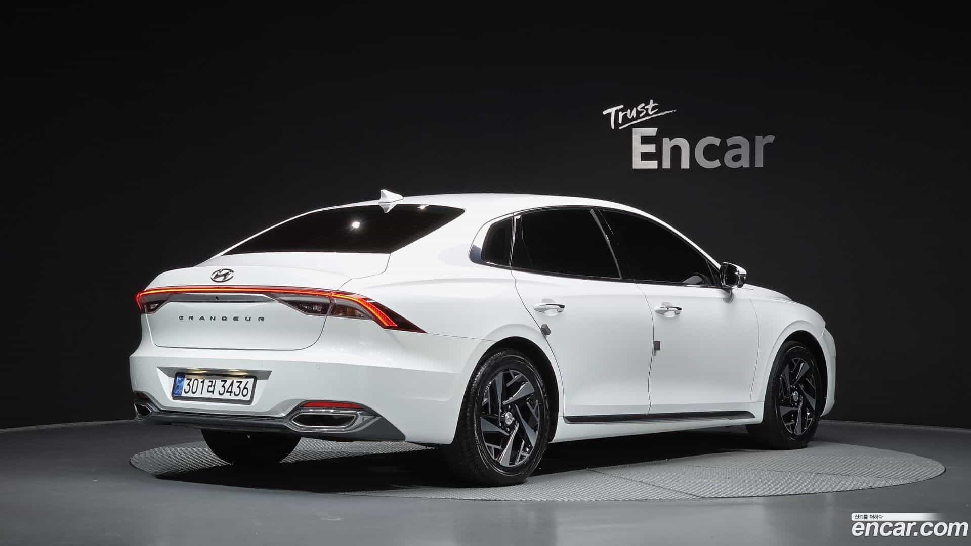 Grandeur Hyundai 2022.3-OUTER-002