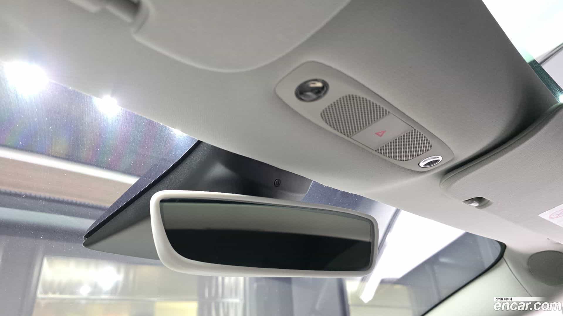 Model 3 Tesla 2020.11-OPTION-022