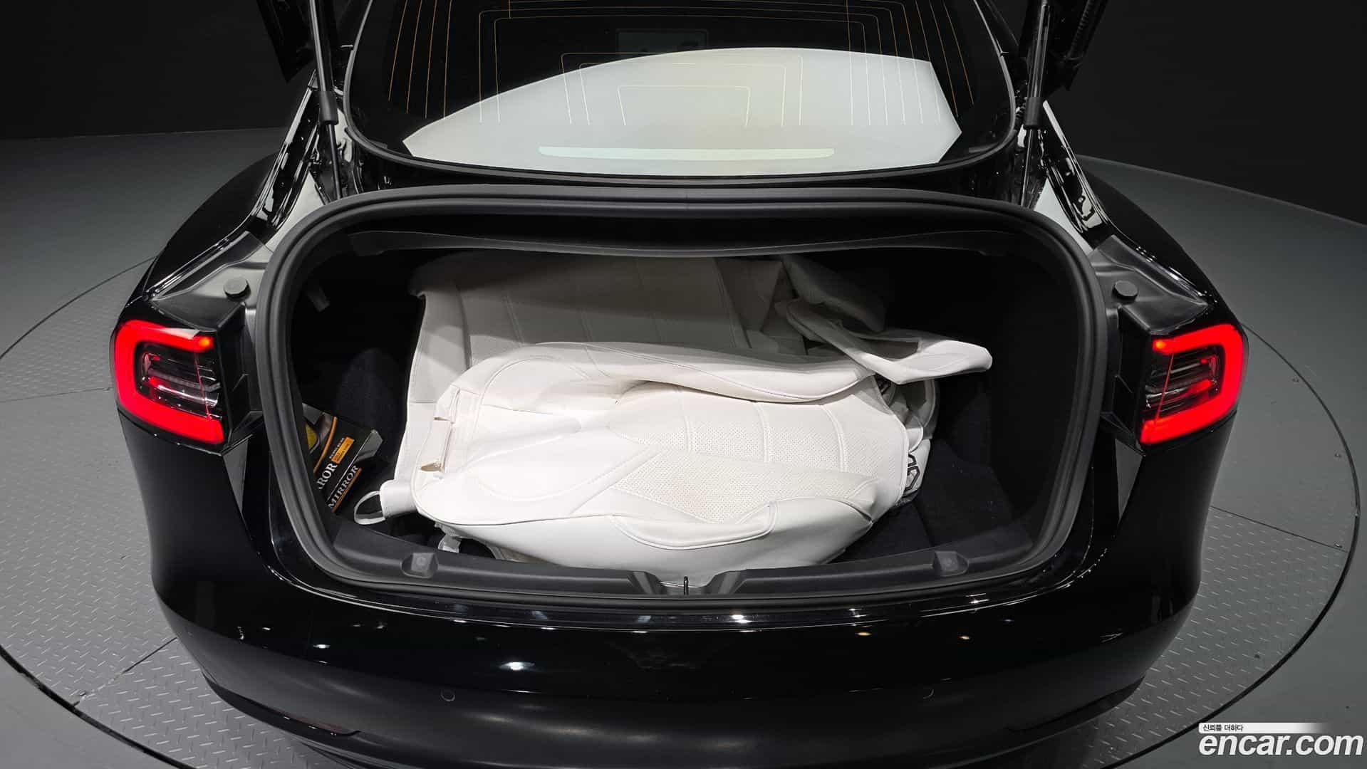 Model 3 Tesla 2020.11-OPTION-024