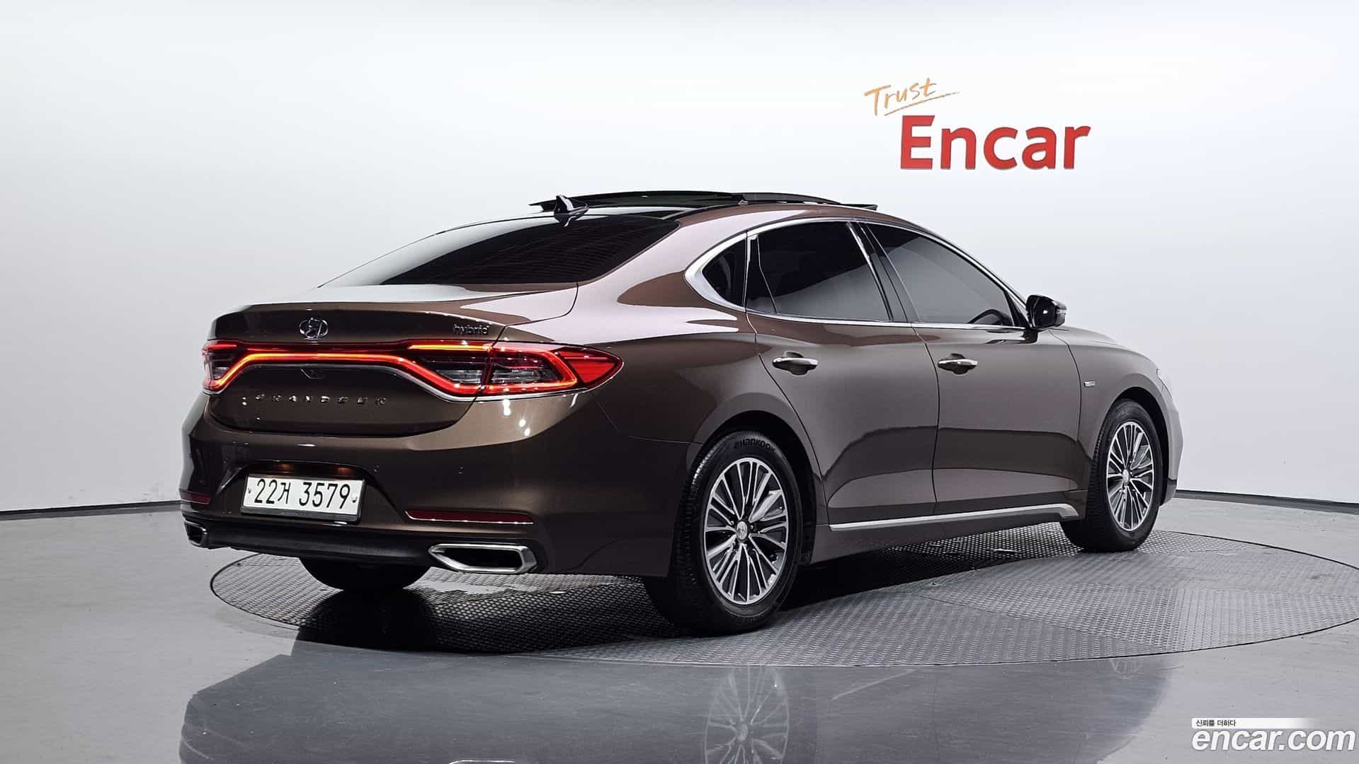 Grandeur Hyundai 2017.3-OUTER-002