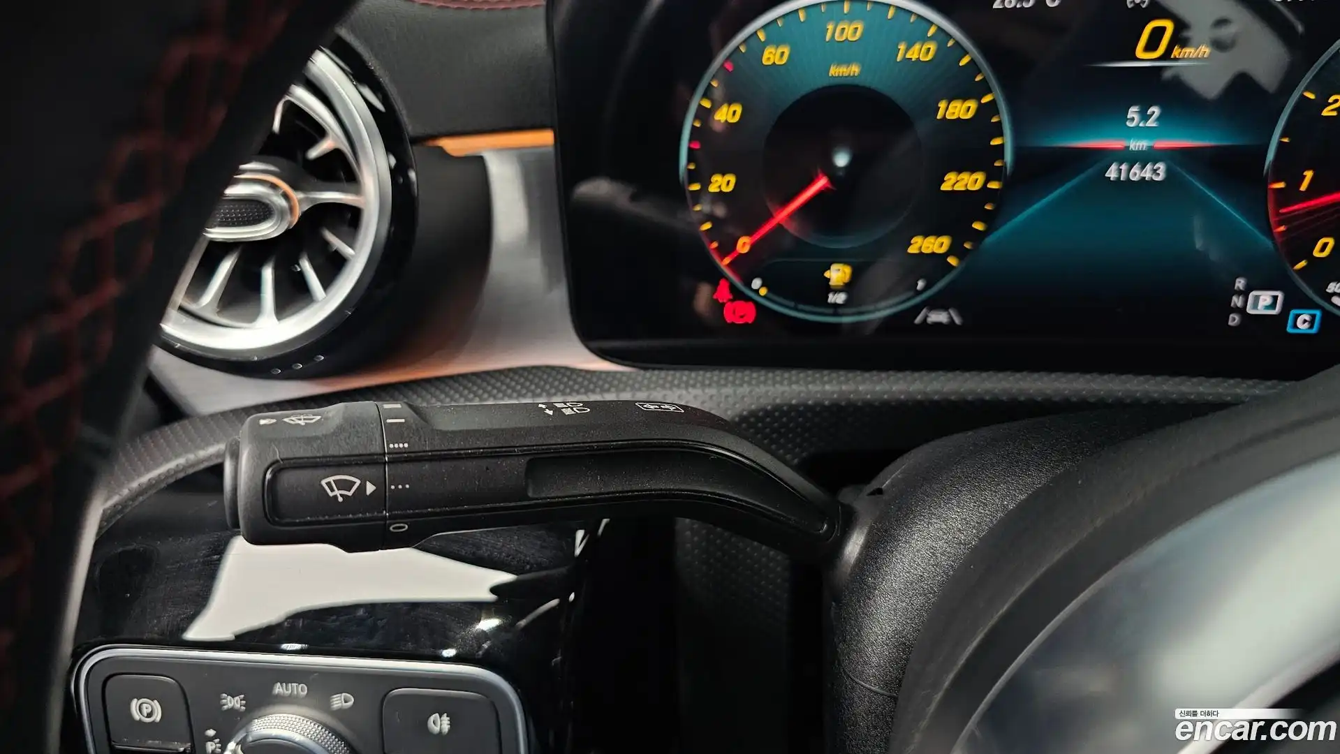 CLA-Class Mercedes-Benz 2020.10-OPTION-018