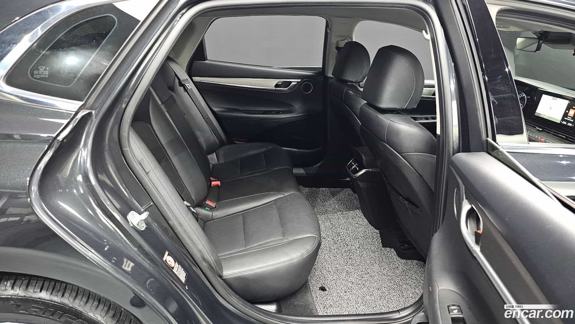 Grandeur Hyundai 2020.5-OPTION-015