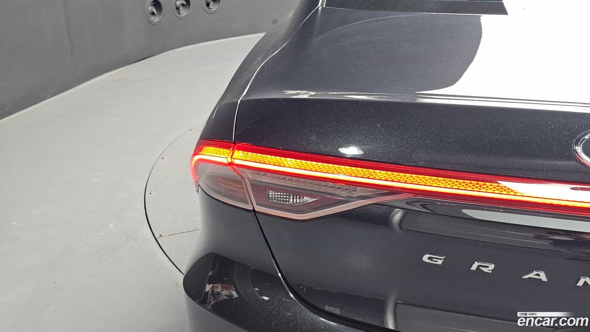 Grandeur Hyundai 2020.5-OUTER-033