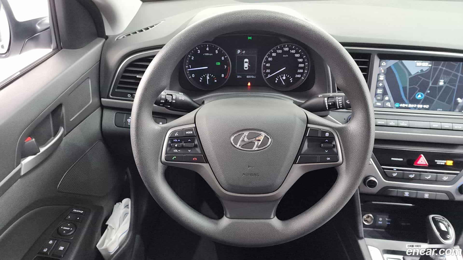 AVANTE Hyundai 2018.0-OPTION-018