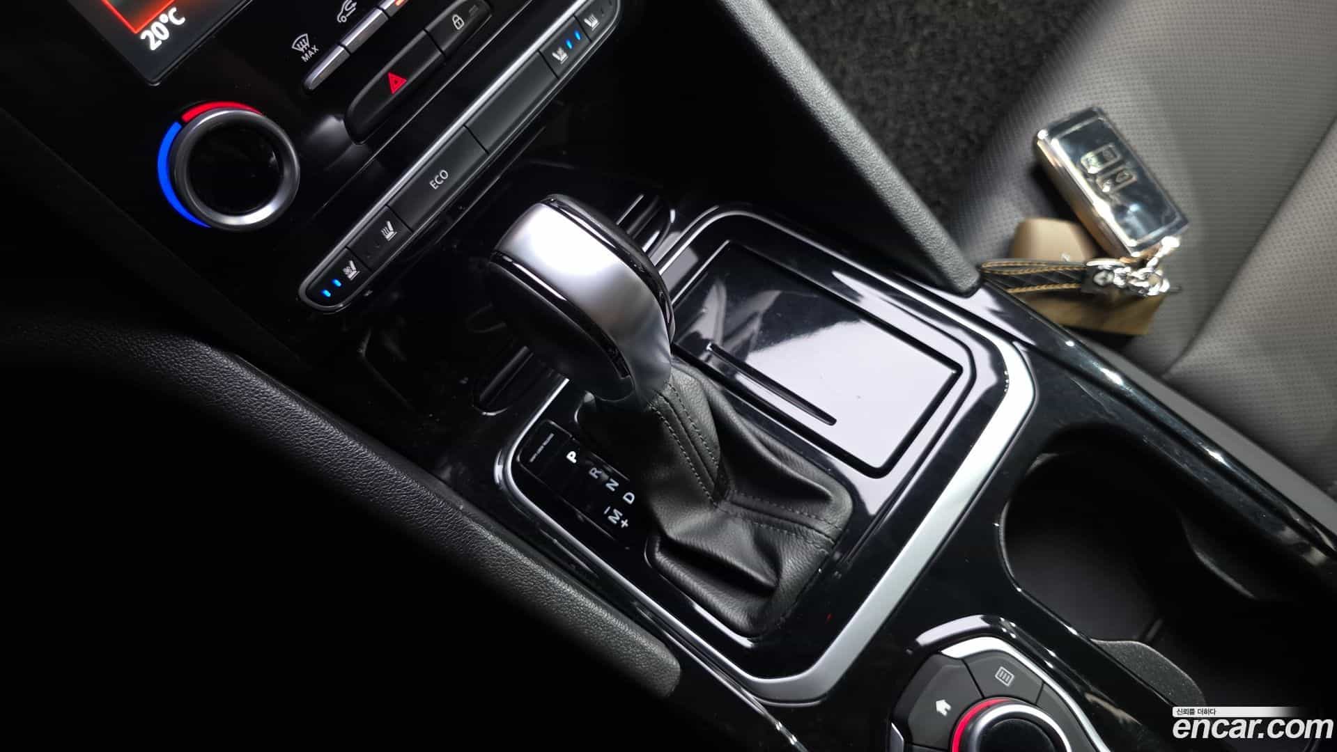 SM6 Renault Korea 2018.10-INNER-009