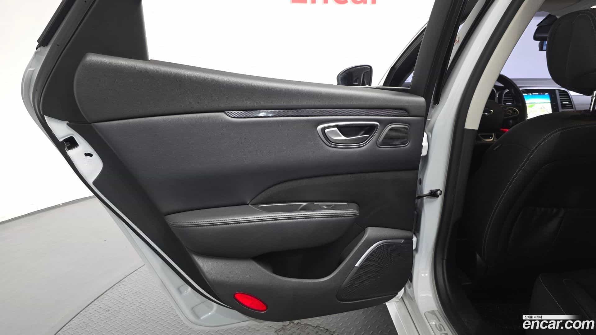 SM6 Renault Korea 2018.10-INNER-035