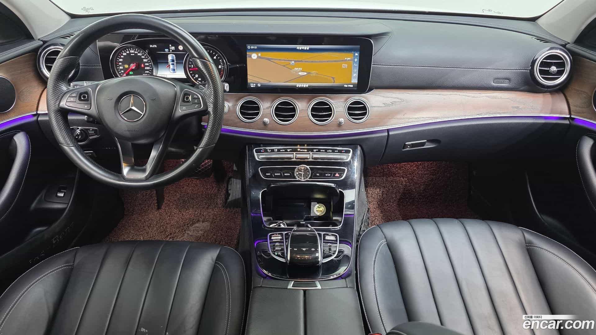 E-Class Mercedes-Benz 2016.11-INNER-007