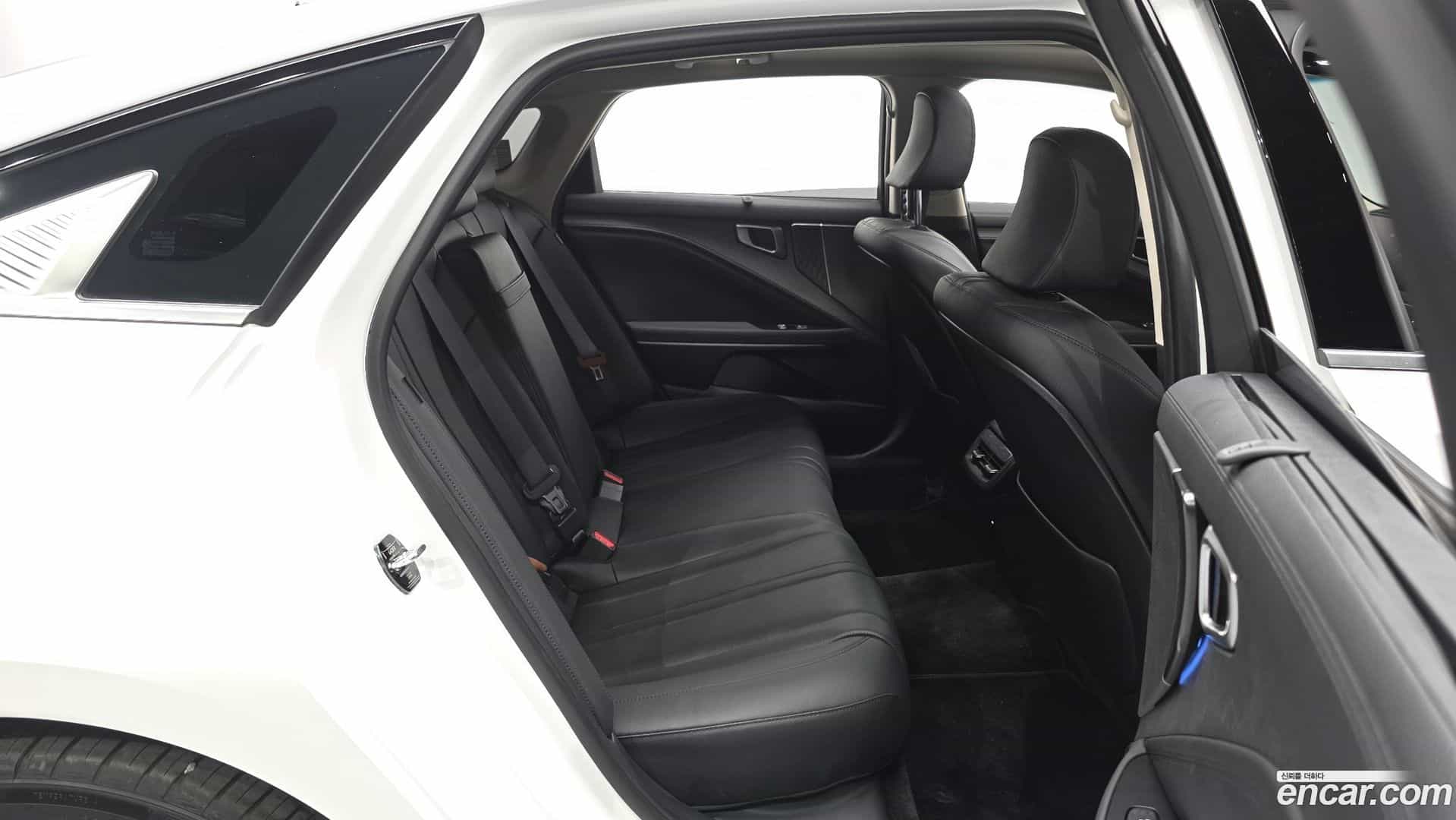 K8 Kia 2025.4-OPTION-015