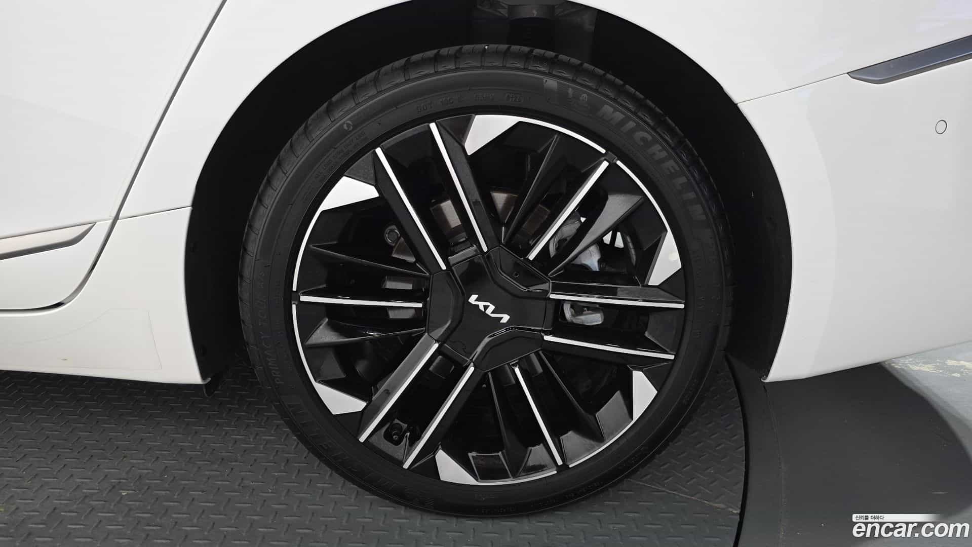 K8 Kia 2025.4-OUTER-031