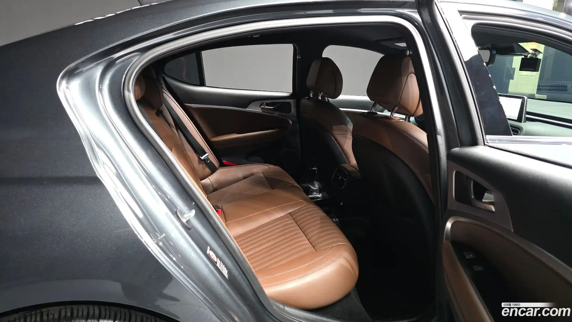 G70 Genesis 2019.4-OPTION-016