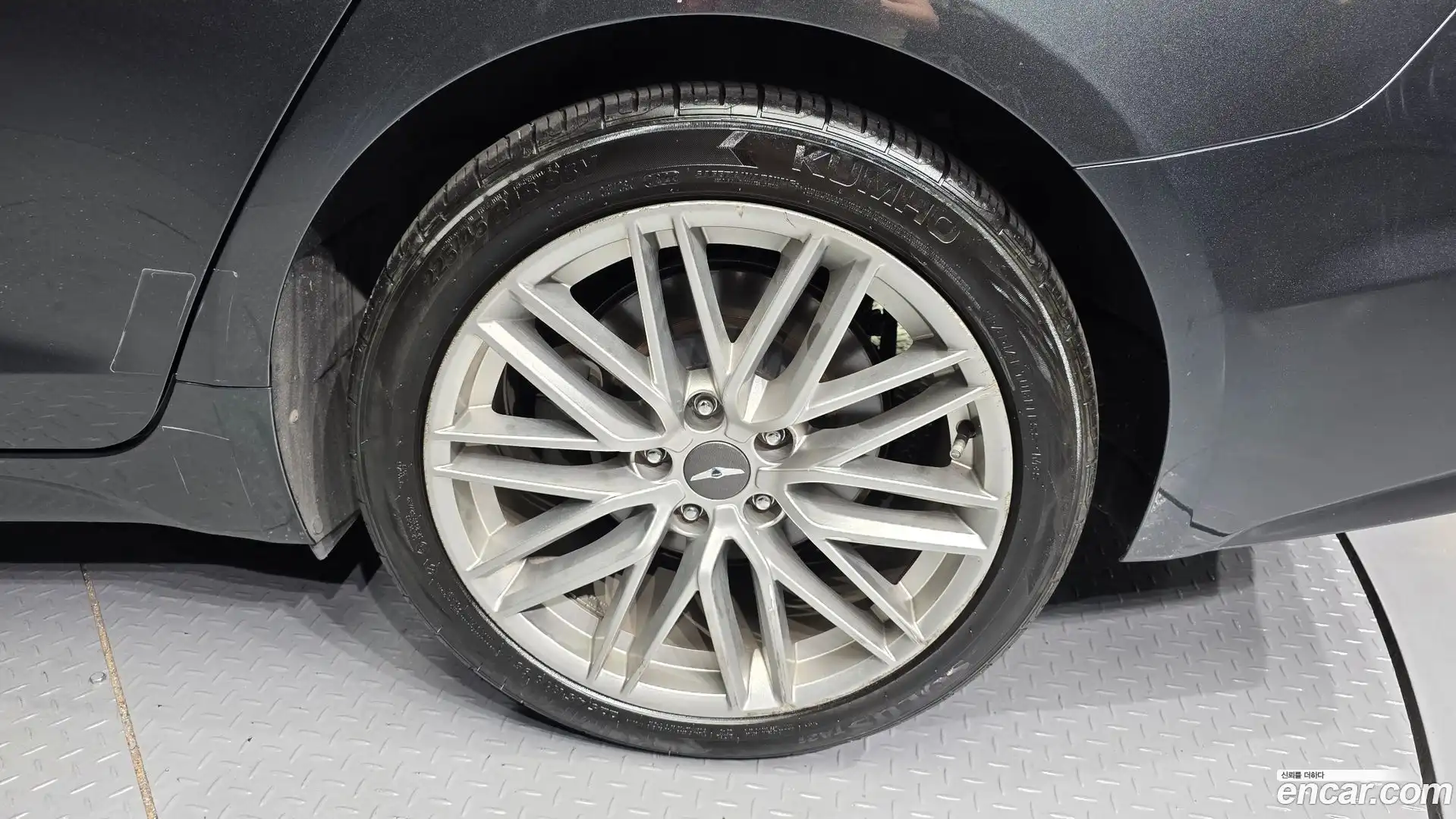 G70 Genesis 2019.4-OUTER-031