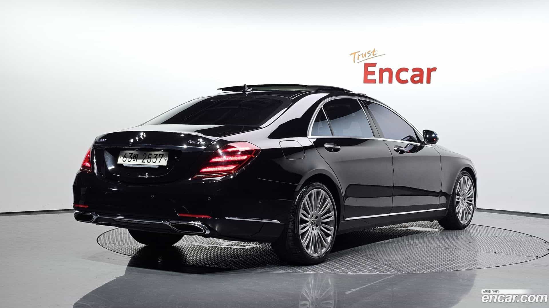 S-Class Mercedes-Benz 2018.0-OUTER-002