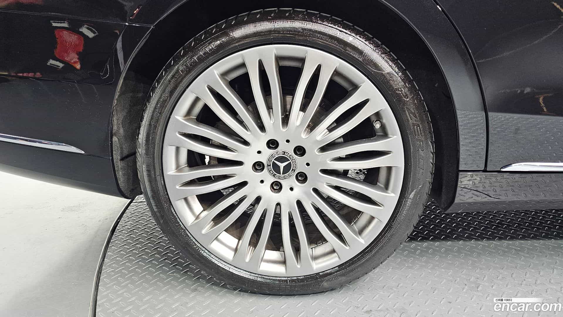S-Class Mercedes-Benz 2018.0-OUTER-005