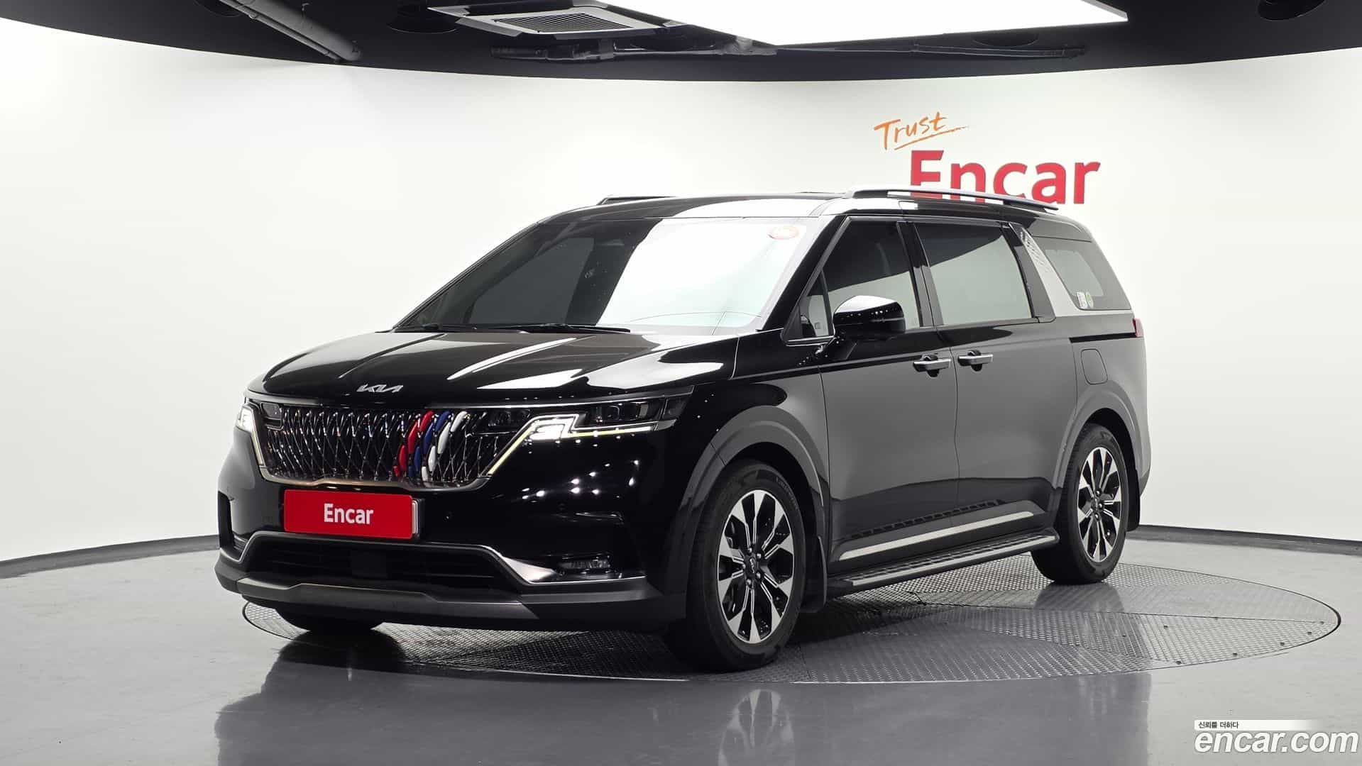 Canival Kia 2022.2-OUTER-001
