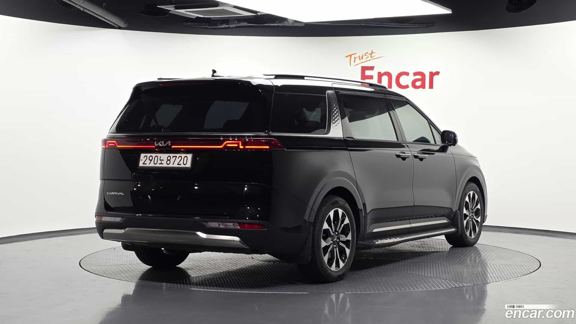 Canival Kia 2022.2-OUTER-002