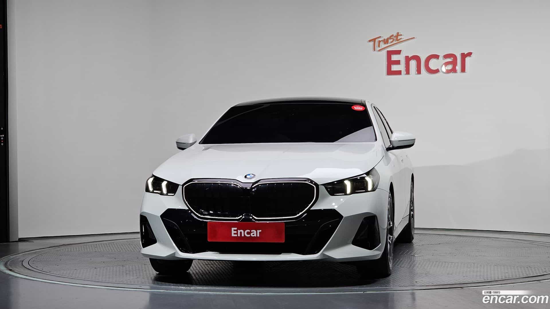 5-Series BMW 2025.1-OUTER-003