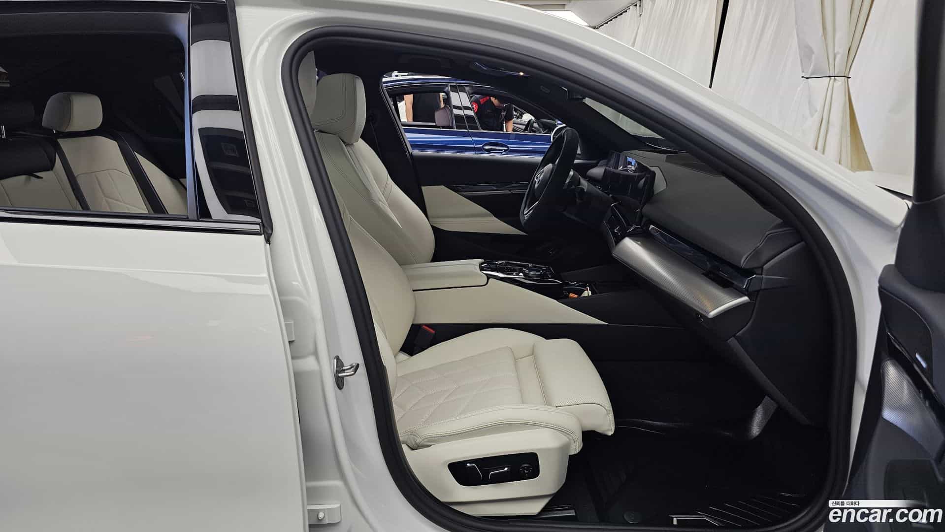 5-Series BMW 2025.1-OPTION-015