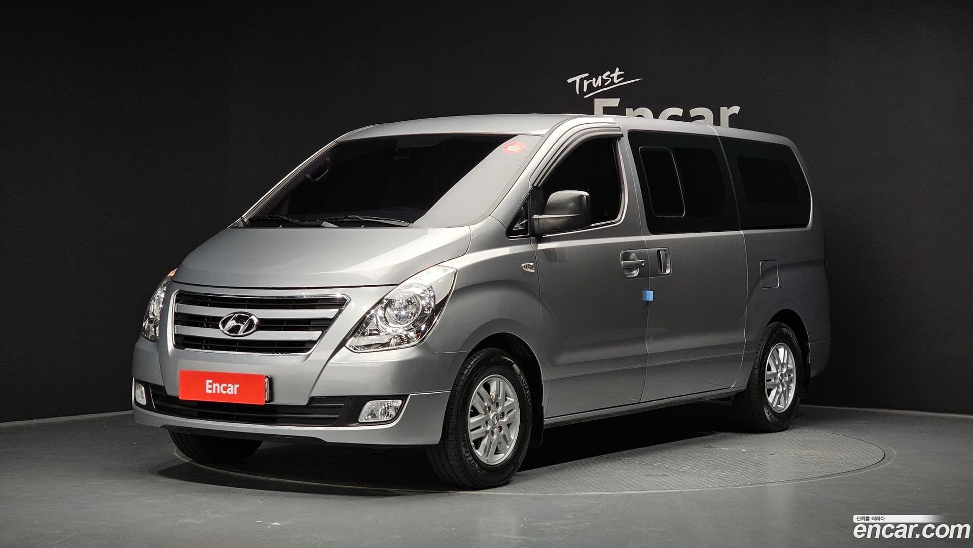 Main__Slider__Photo:Starex Hyundai 2017.5-0